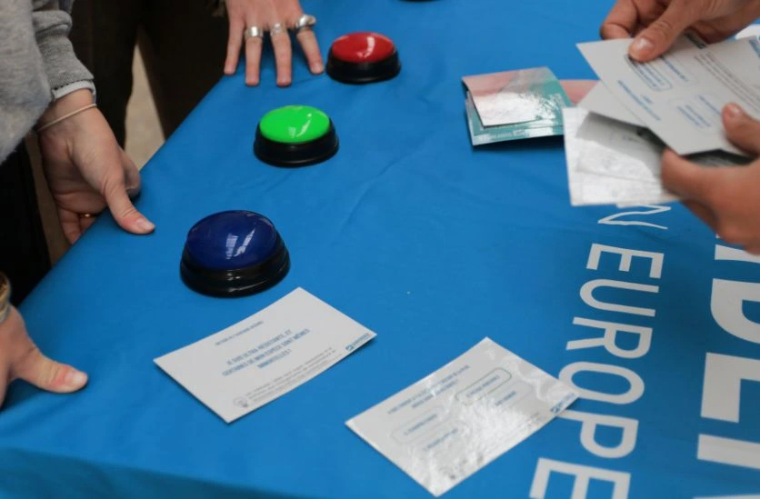 buzzer stand de sensibilisation surfrider